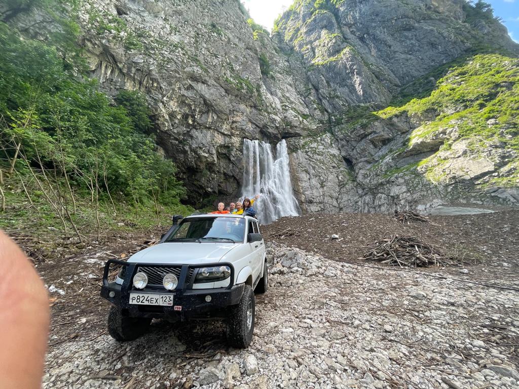 Джиппинг Адлер Абхазия Гегский водопад и озеро Рица