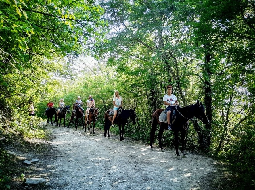 Конный поход на лошадях в Аул Тхагапш 